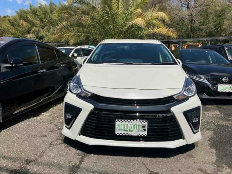PRIUS ALPHA