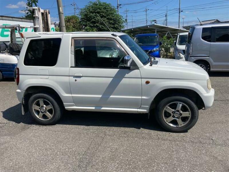 PAJERO MINI