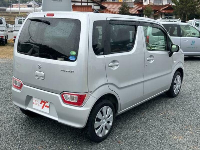 WAGON R