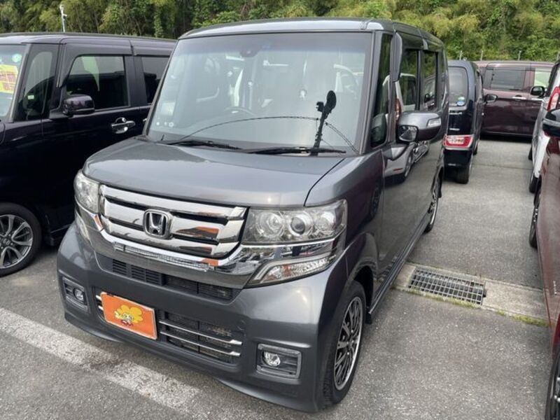 HONDA N BOX CUSTOM