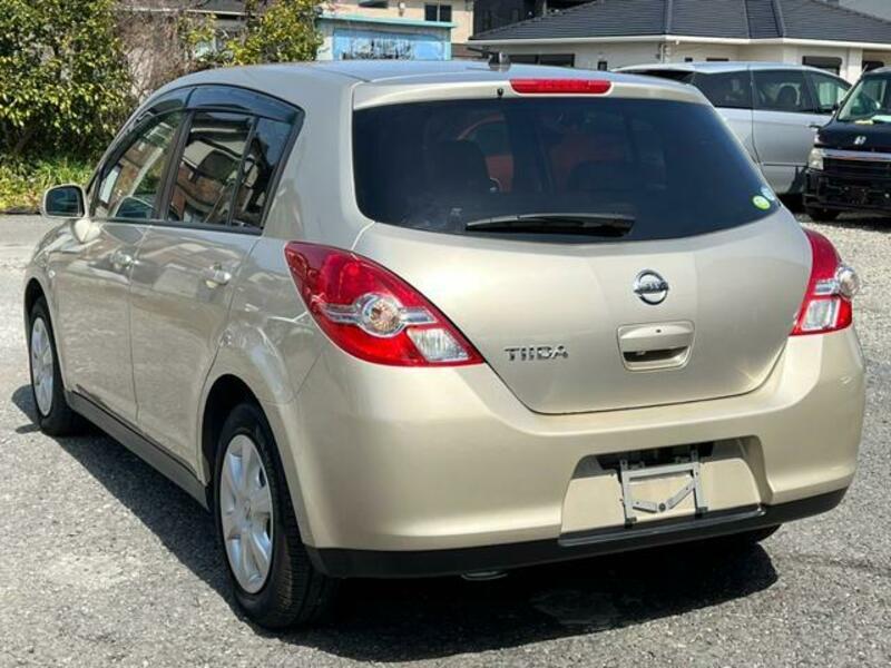 TIIDA