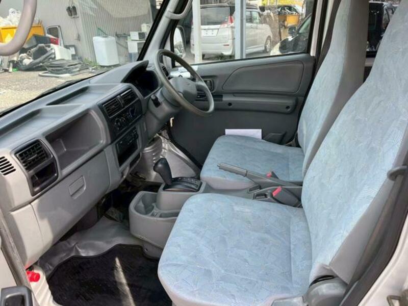 MINICAB VAN