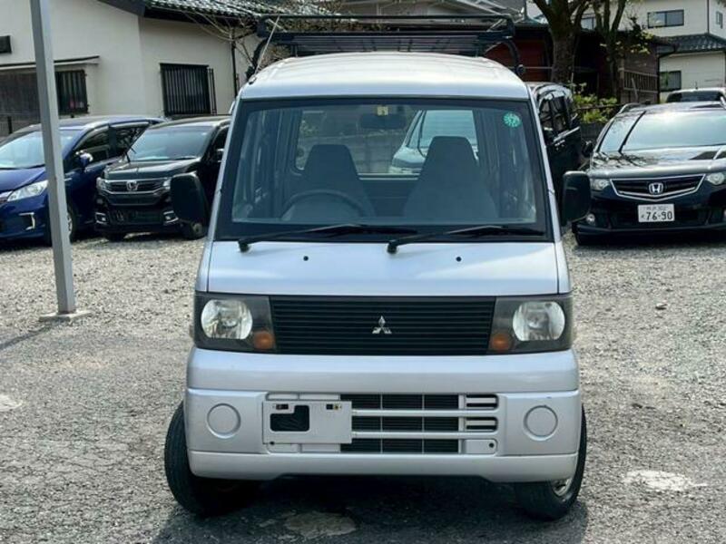 MINICAB VAN