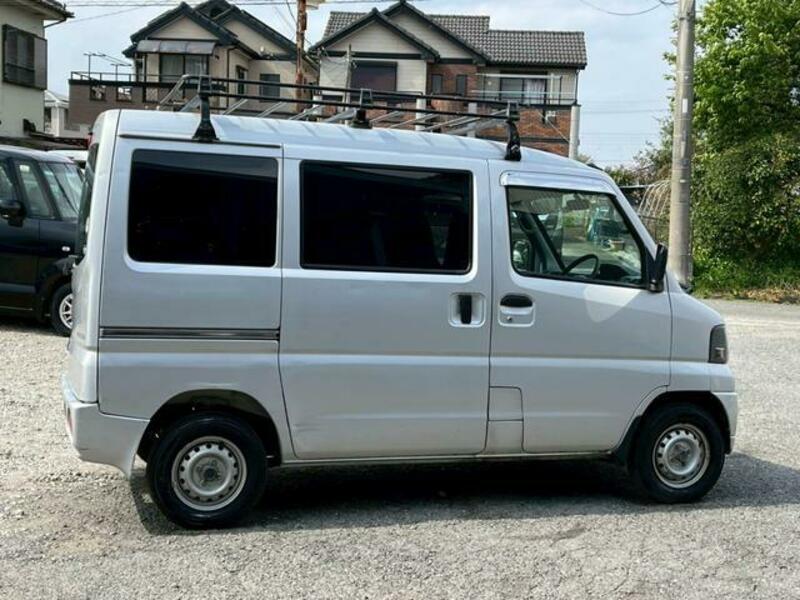 MINICAB VAN