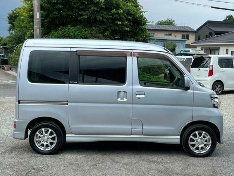 ATRAI WAGON