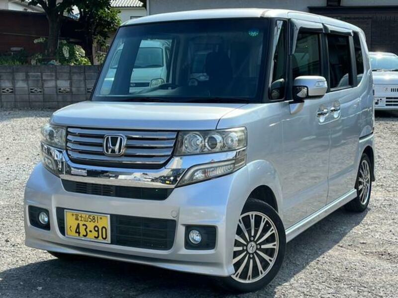 HONDA N BOX CUSTOM