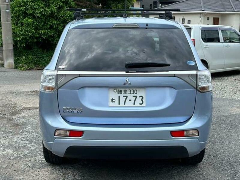 OUTLANDER PHEV