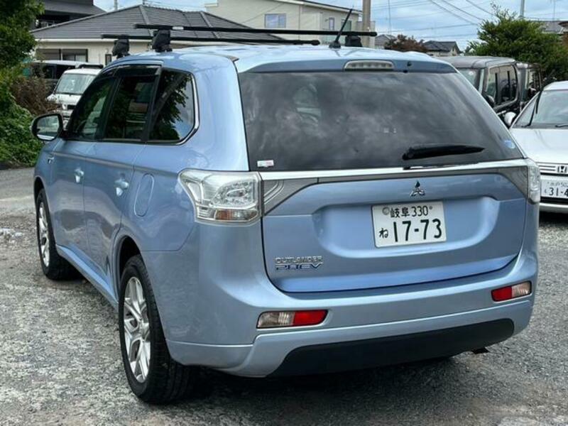 OUTLANDER PHEV