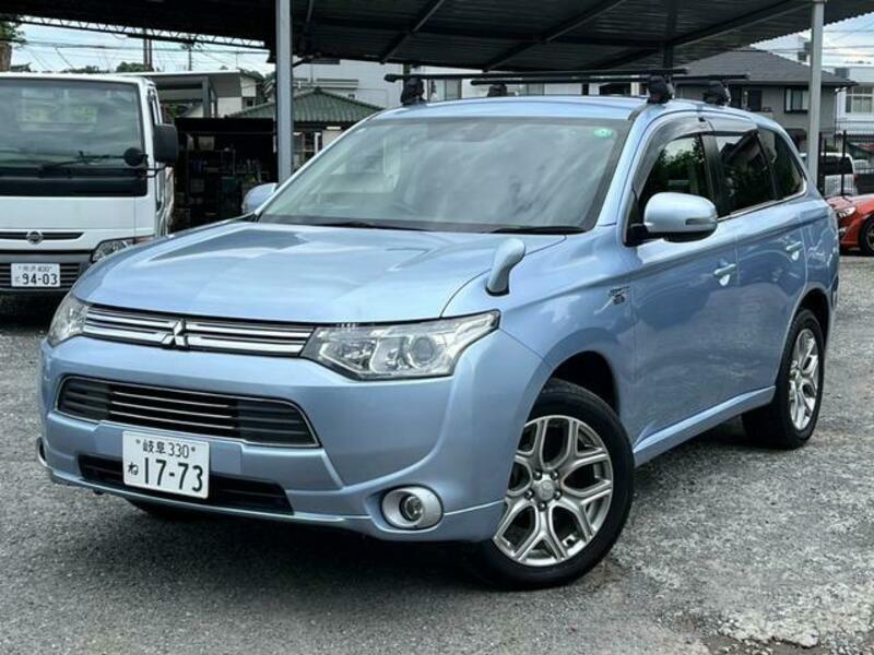 MITSUBISHI OUTLANDER PHEV