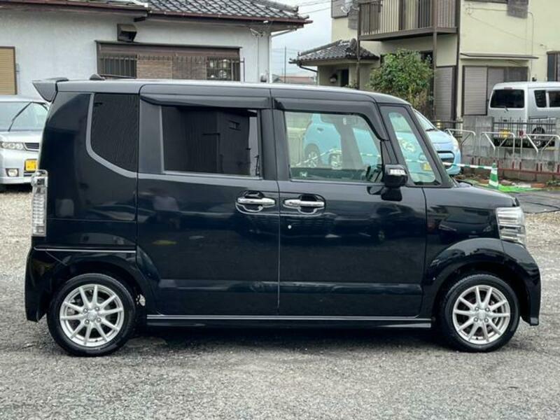 N BOX CUSTOM