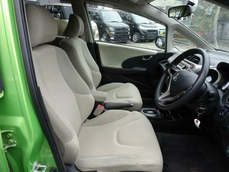 FIT HYBRID