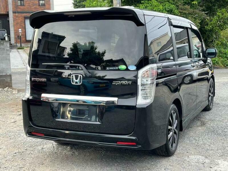 STEPWAGON SPADA