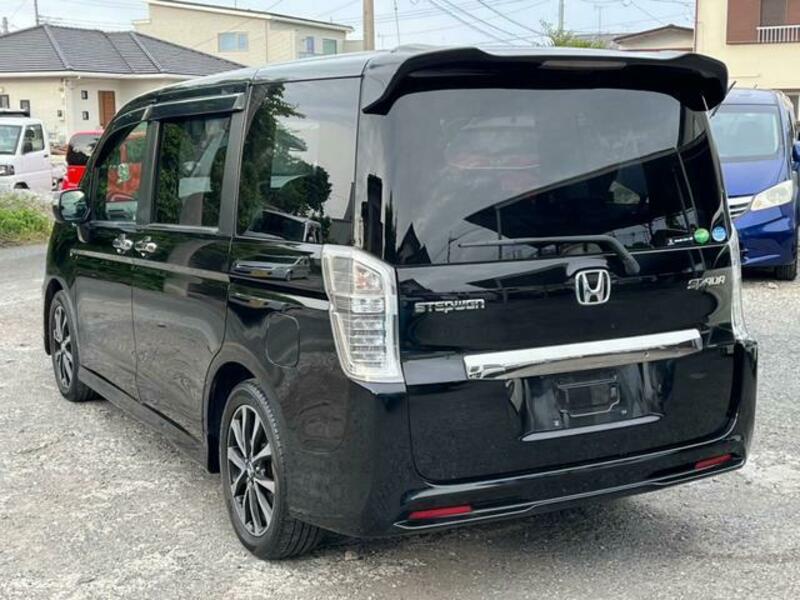 STEPWAGON SPADA