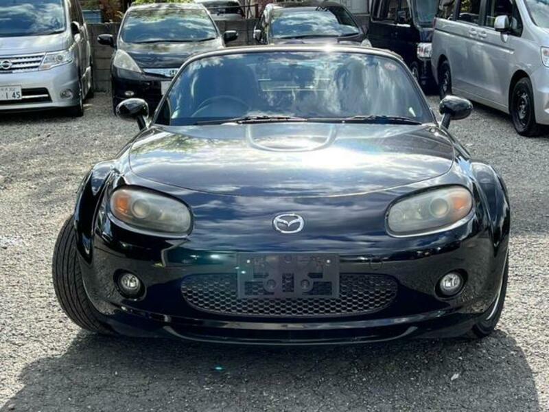 ROADSTER