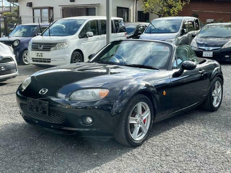 MAZDA ROADSTER