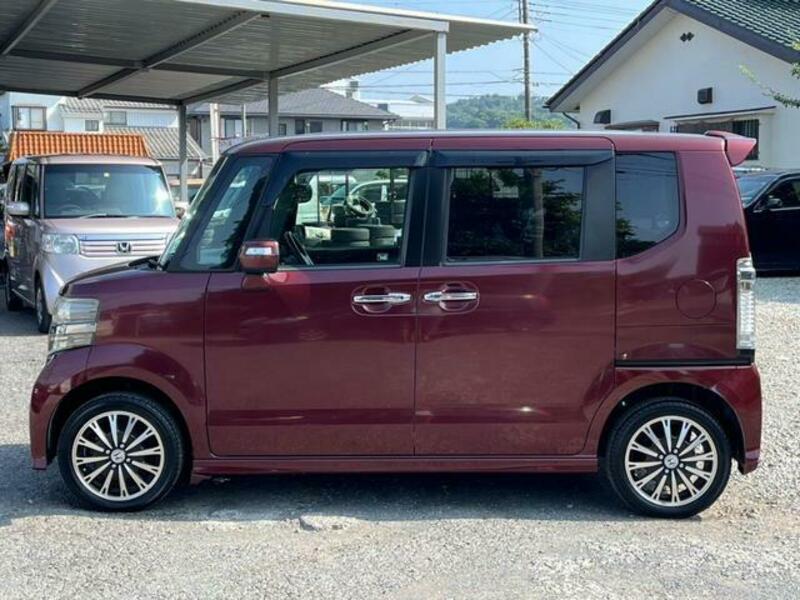 N BOX CUSTOM