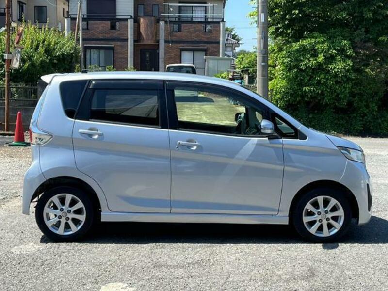 EK CUSTOM