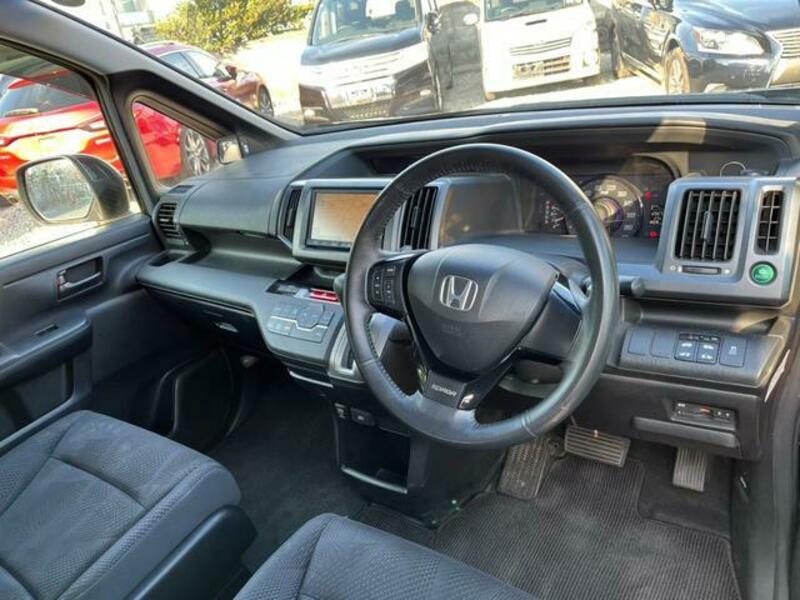 STEPWAGON SPADA