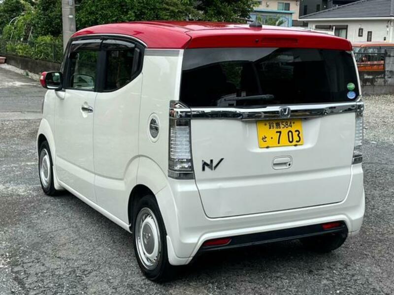 N BOX SLASH