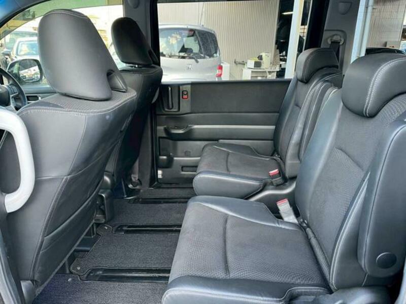 STEPWAGON SPADA