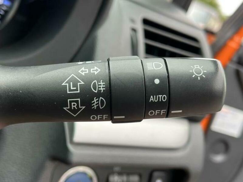 XV HYBRID