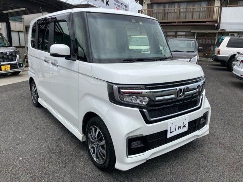 N BOX CUSTOM