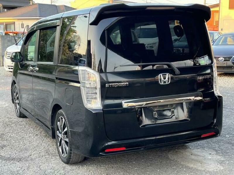 STEPWAGON SPADA
