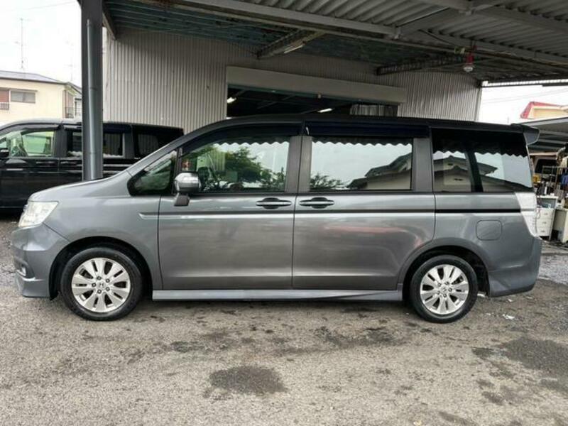 STEPWAGON SPADA