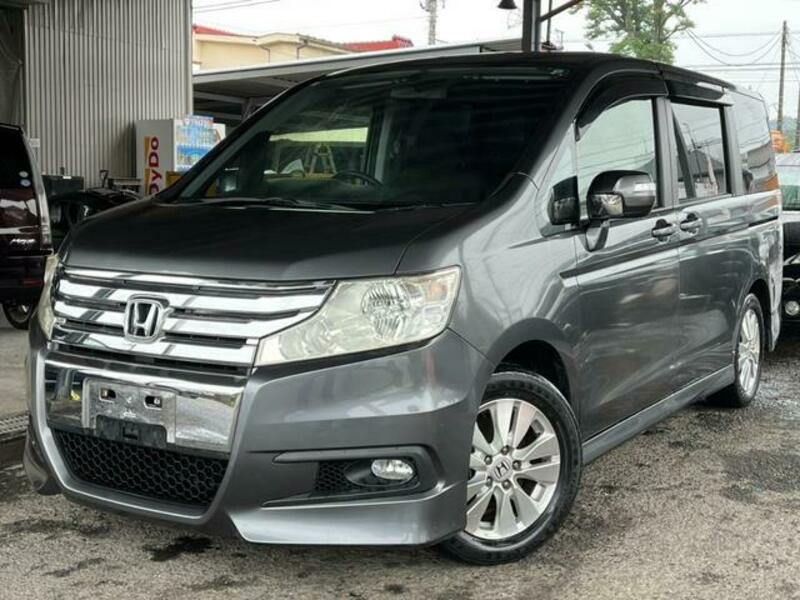 HONDA STEPWAGON SPADA