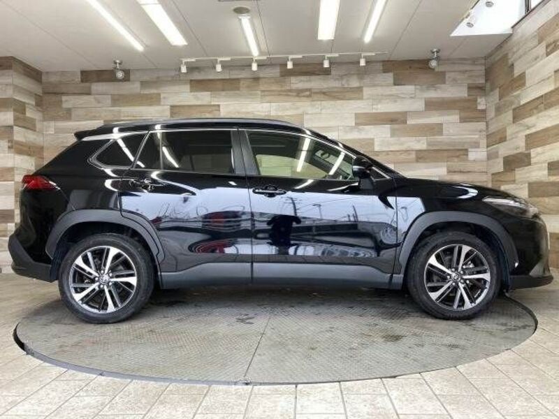 COROLLA CROSS