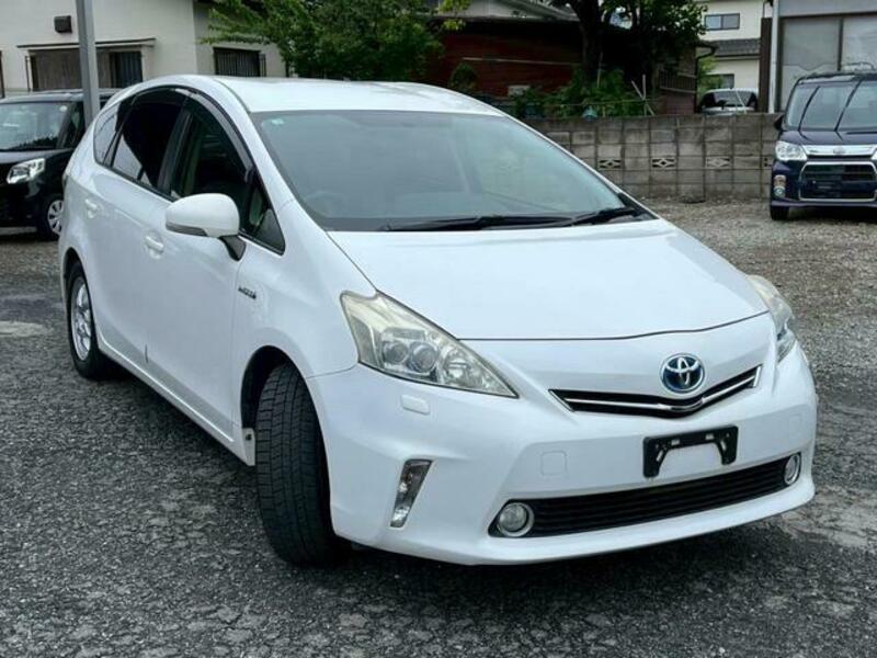 PRIUS ALPHA