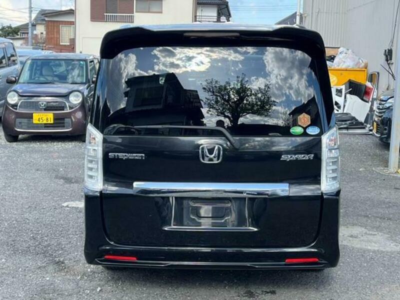 STEPWAGON SPADA