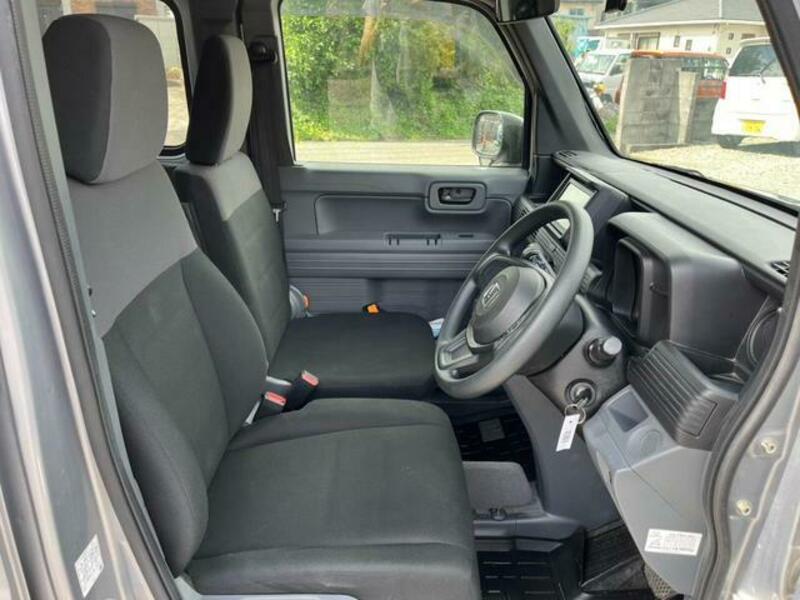 N-VAN