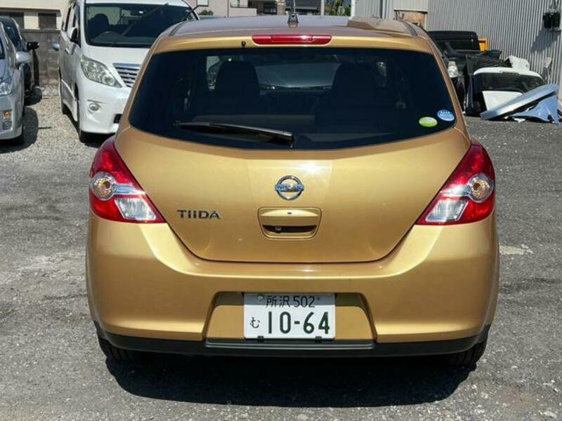 TIIDA