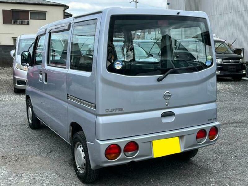 CLIPPER VAN