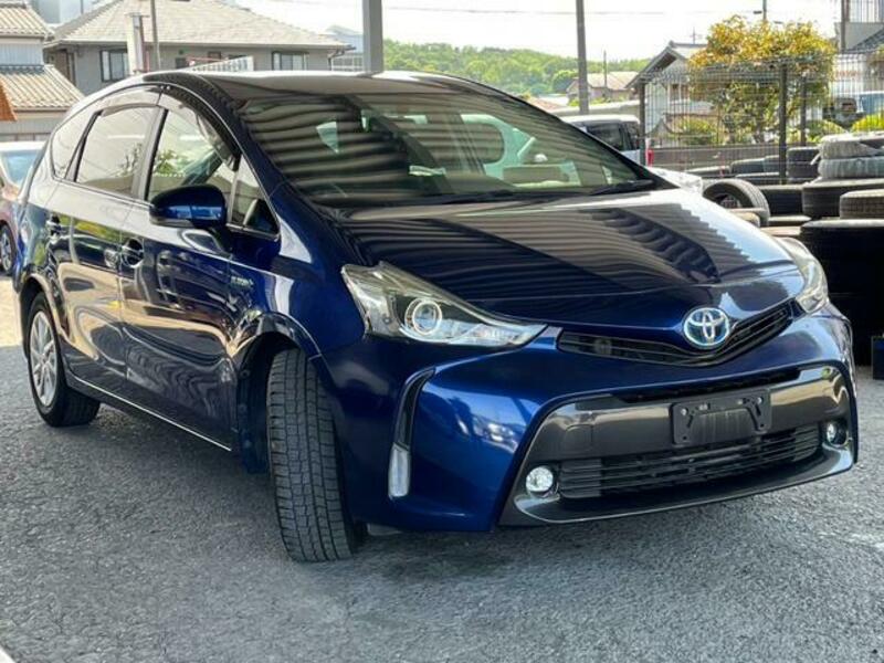 PRIUS ALPHA