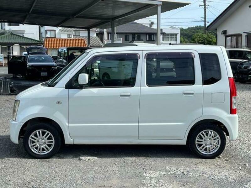 WAGON R