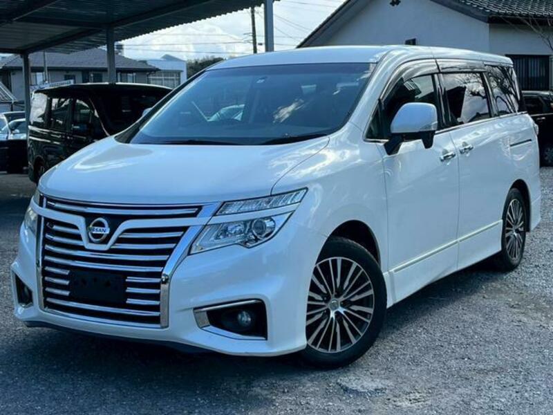 NISSAN ELGRAND
