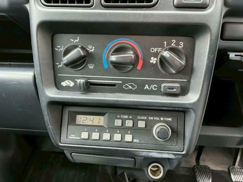 ACTY VAN