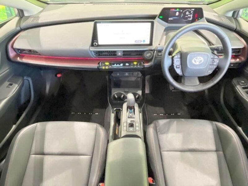 PRIUS PHV