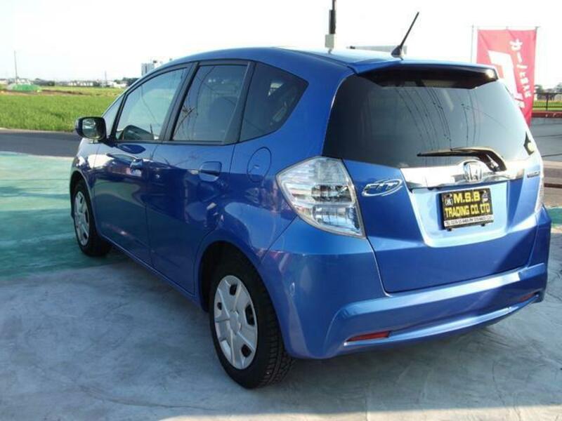 FIT HYBRID