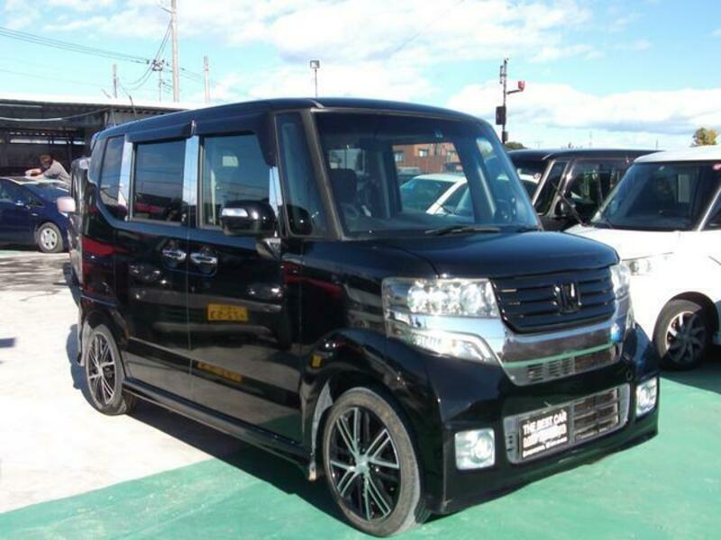 N BOX CUSTOM