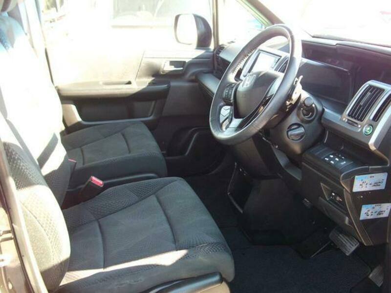 STEPWAGON SPADA