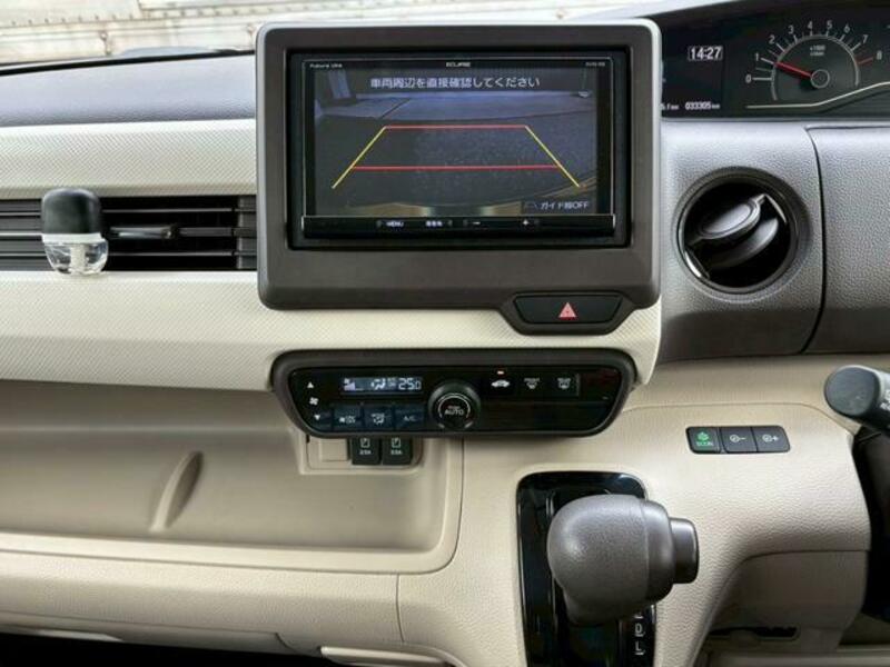 N BOX