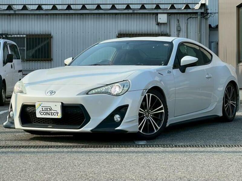 TOYOTA 86