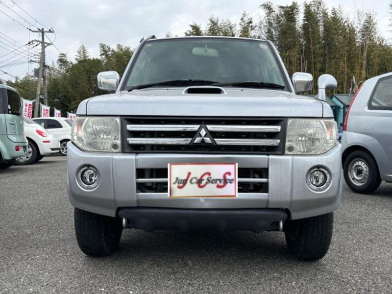 PAJERO MINI