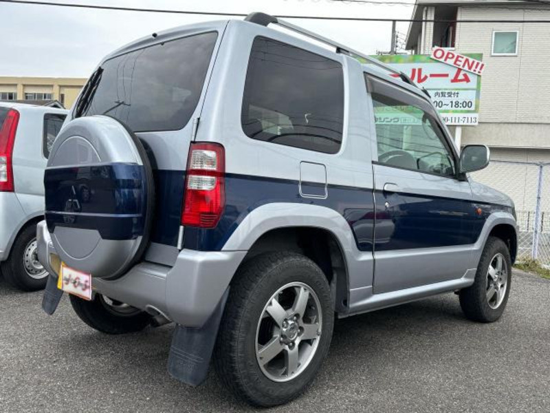 PAJERO MINI