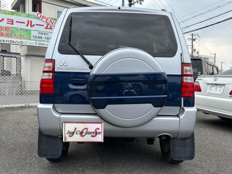 PAJERO MINI