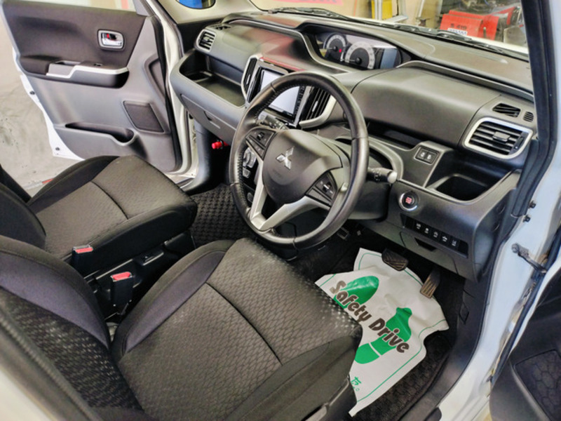 DELICA D2