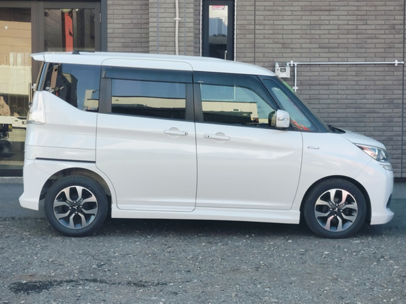DELICA D2